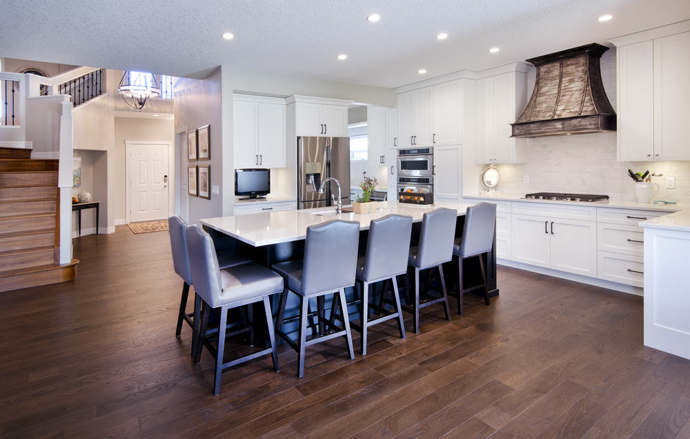 Tuscany Kitchen By Renova Homes & Renovations Calgary, Alberta