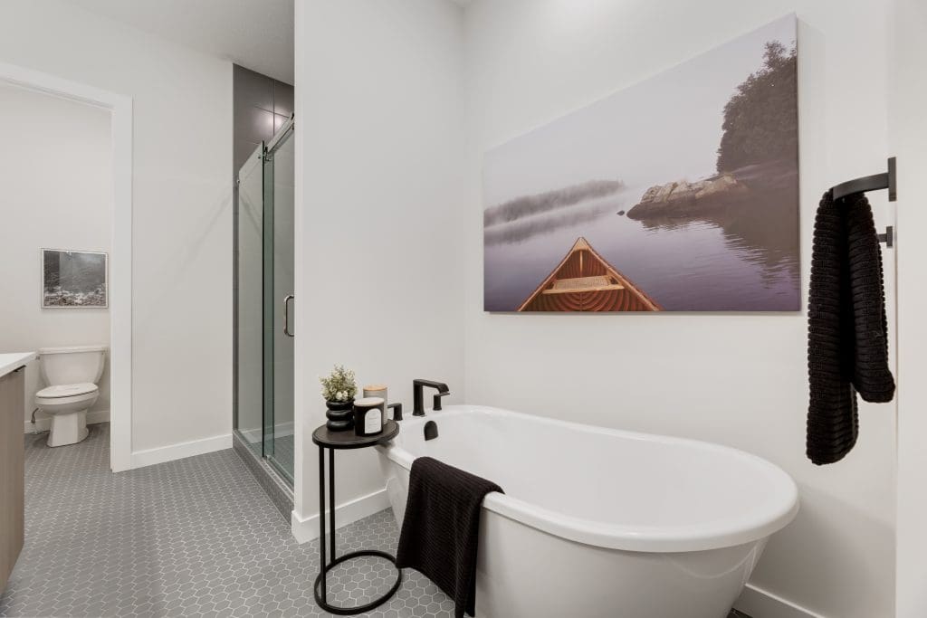 Ensuite bathroom modern style with soaker tub