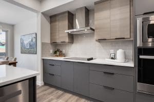 Sunalta 24 - 121 Quartz Crescent kitchen