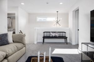 Sunalta 24 - 121 Quartz Crescent Bonus room