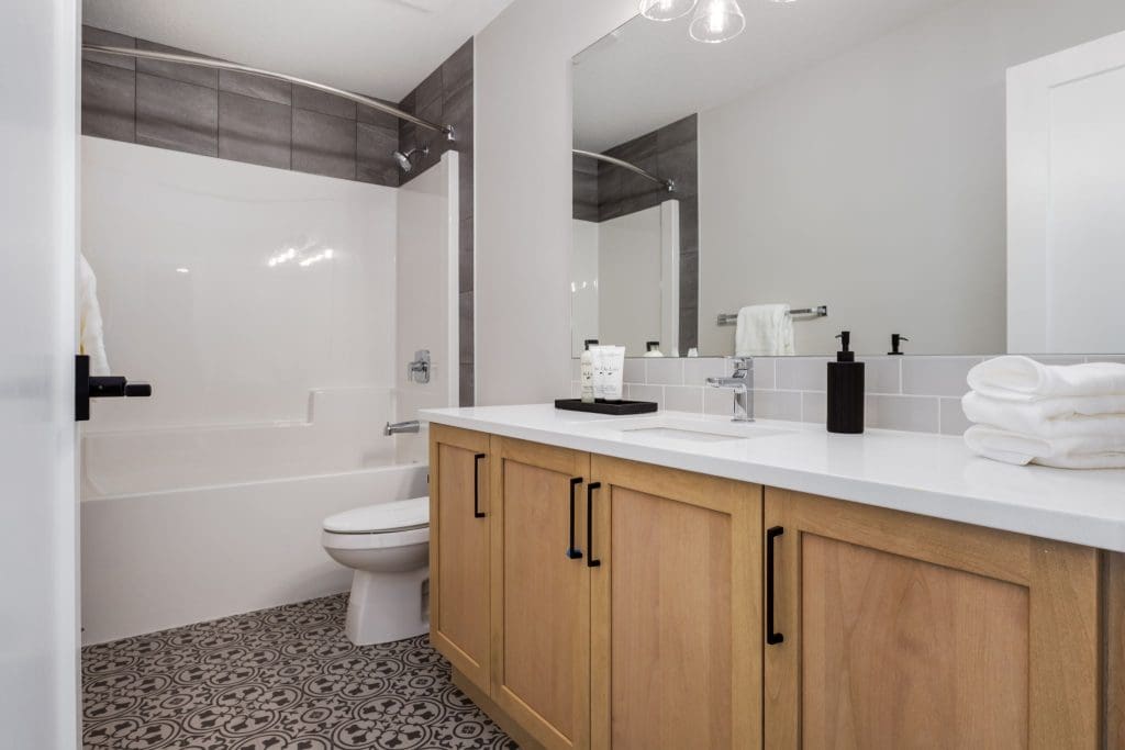 The Inglewood in Greystone